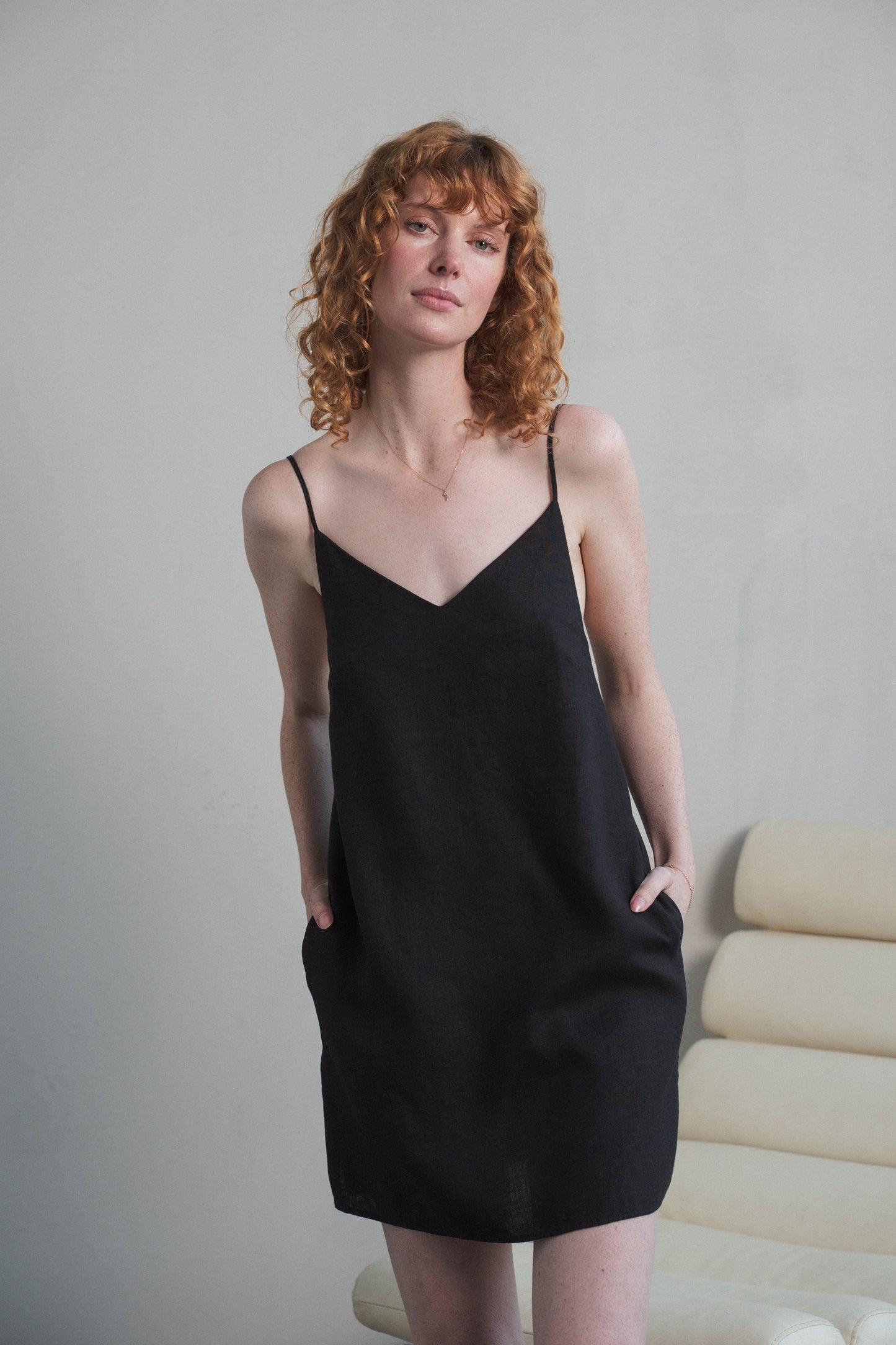 LIZ BLACK LINEN SLIP