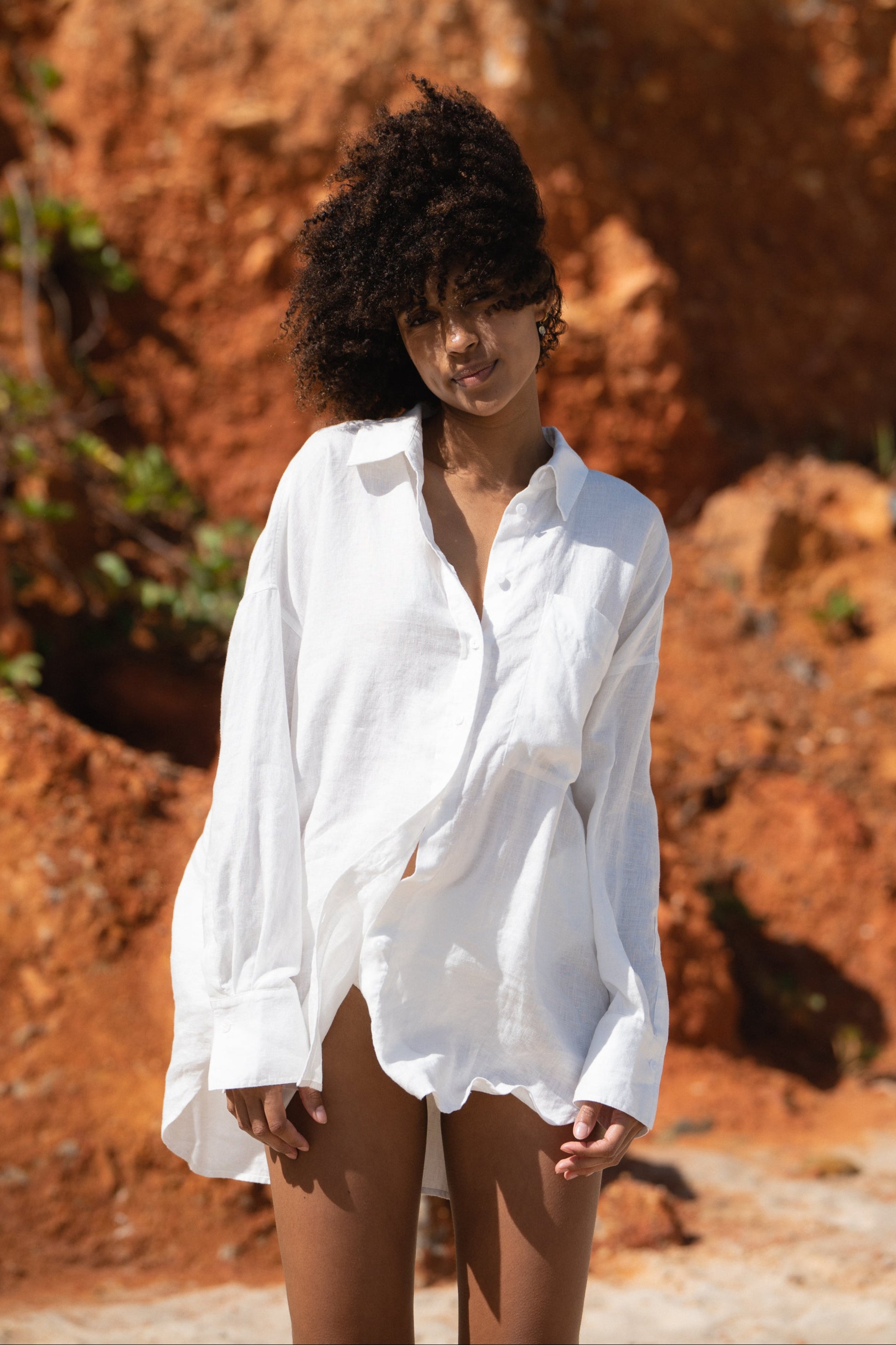 Lilly Pilly Collection Kirra shirt made from European linen in Ivory front view