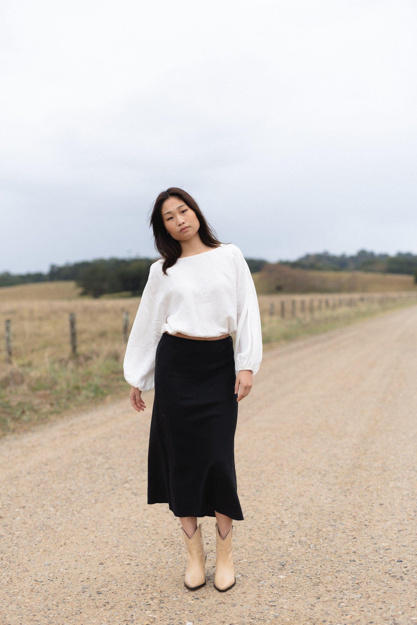 RILEY BLACK BIAS LINEN SKIRT