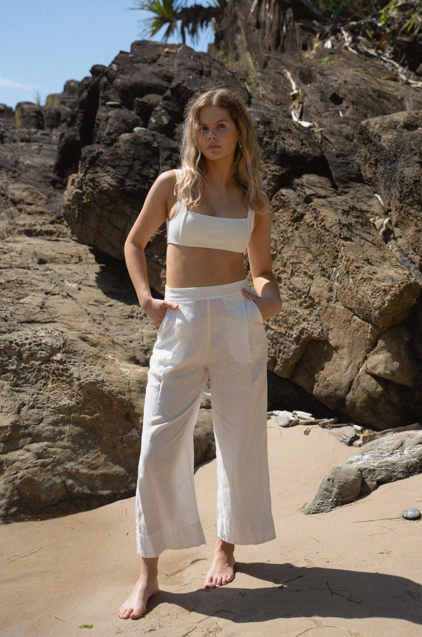 IVY IVORY LINEN CROP PANTS